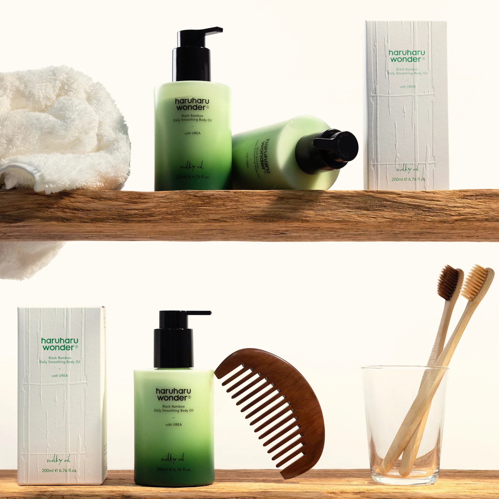 BLACK BAMBOO DAILY SMOOTHING BODY OIL - MILKY OIL (200 ML)