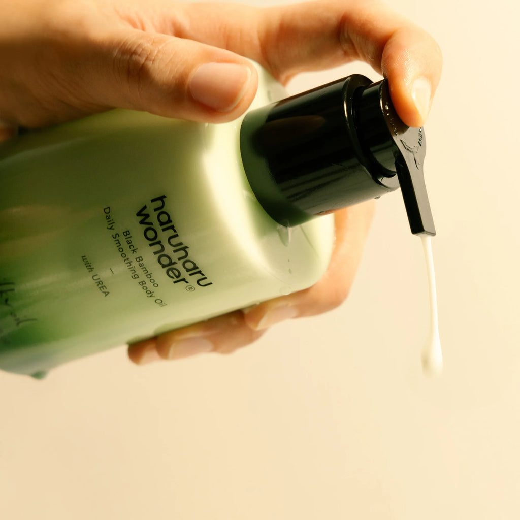 BLACK BAMBOO DAILY SMOOTHING BODY OIL - MILKY OIL (200 ML)